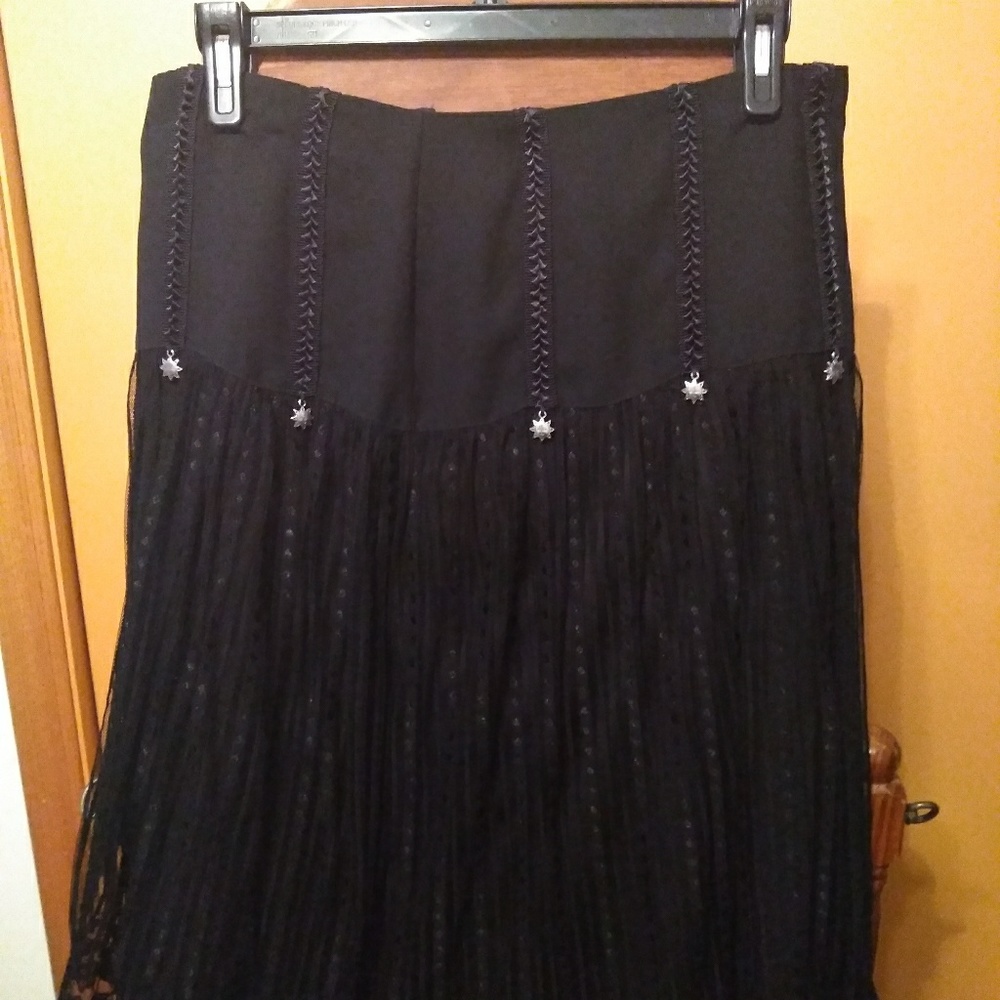 Joseph Ribhuff below the knee chiffon/Lace skirt